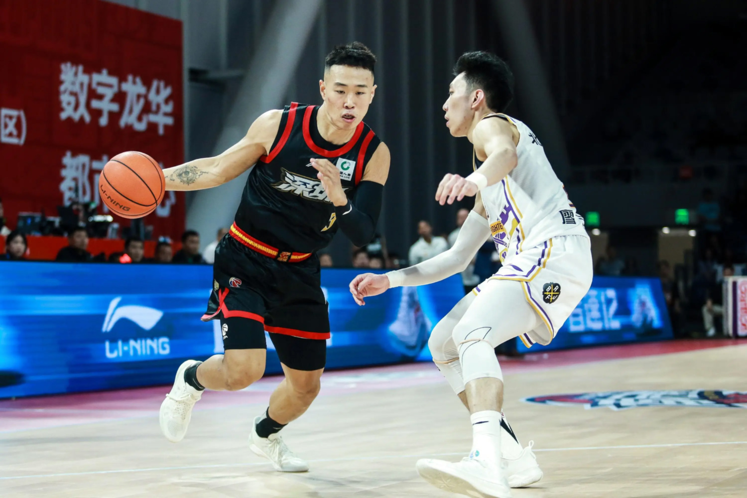 国王横扫深圳队，高诗岩点燃赛场